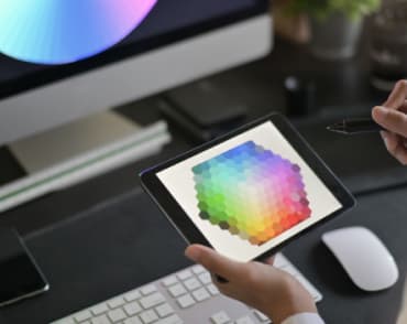 programiuje w JavaScript